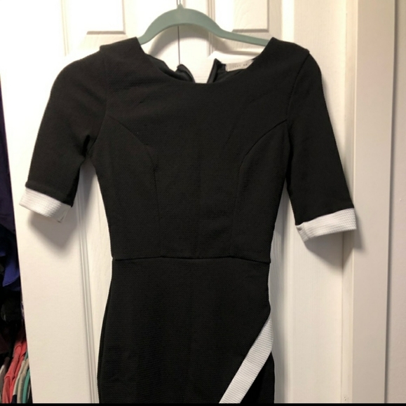 Just Me dress - Picture 2 of 3